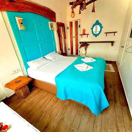 Köyiçi Butik Bed & Breakfast *